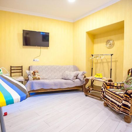 Guest House Happy Holidays Tbilisi Luaran gambar