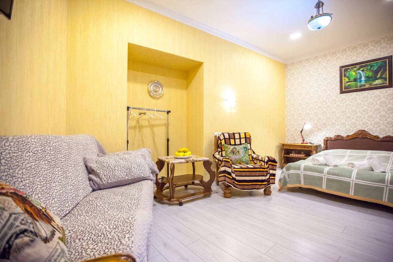 Guest House Happy Holidays Tbilisi Luaran gambar